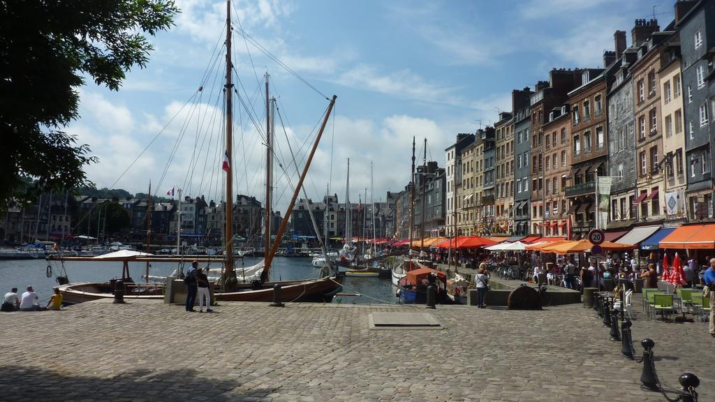 Studio Des Lingots Apartment Honfleur Exterior photo