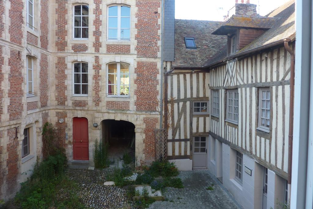 Studio Des Lingots Apartment Honfleur Exterior photo